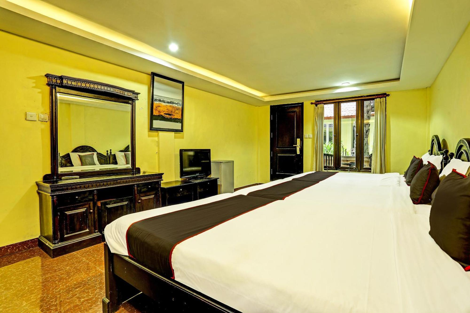 Collection O 91081 New Arena Hotel Kuta Lombok Exterior foto